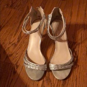 Silver Heels!